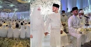 Selebriti popular, noor neelofa mohd noor atau neelofa, 32 tahun selamat diijab kabul dengan pendakwah bebas, haris ismail atau pu riz, 26 tahun…. Y6 Reeqq1zatm