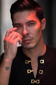 E eu achava que depois de Silver e Barnes, não seria pega de surpresa por  Cobra Kai. Me enganei redondamente Ladrão de Bife