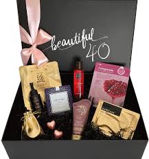 Sprüchebilder und bilder glückwünsche zum 40. Geschenkbox Fur Frauen Zum 40 Geburtstag Fur Beauty Fans