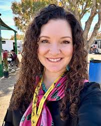 artofthecowgirl was such a great experience. From warm Arizona winter  temperatures and mountain views; to meeting the makers behind beautiful  leather goods, silver, clothing and art; to watching talented cowgirls show  off