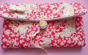 A No Zipper Pouch Tutorial Diy Pouch No Zipper Pouch Tutorial Zipper Pouch Tutorial