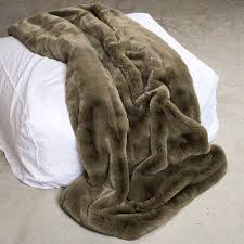 puma luxory faux fur throw bedspread faux fur