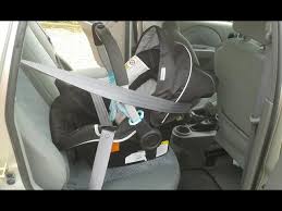 Tutorial Maxi Cosi Einbau Kindersitz Anschnallen Babyschale Im Auto Befestigen Youtube