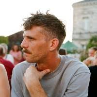 400+ "Bryn" profiles