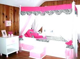 Creative iron canopy bed traditional girls bedroom ideas within yellow bedroom color scheme. Girls Canopy Bedroom Set Creative Girl Sets King White Bed Toddler Design House N Decor