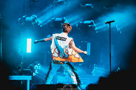 I am pretty busy these days with my studies, but i made an effort to upload a. 13 05 2019 One Ok Rock Live Palladium Koln Hellfire Magazin