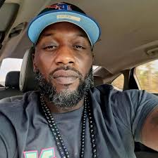 Celebrating #BlackHistoryMonth with OCSO's very own Lieutenant Kevin Curry.  ⭐ Since joining OCSO 27 years ago, Lt. Curry has worked in the Traffic  Unit, Youth Services, Tourist Oriented Policing, and Professional Standards.