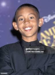Director Robert Wise and wife Millicent Franklin attend the 17th... News  Photo