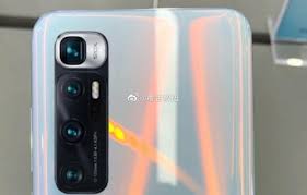 Setting an important milestone for xiaomi on smartphone photography, mi 10 ultra is fitted with an unprecedented 120x ai super zoom camera. Xiaomi Mi 10 Ultra In White Poses For The Camera Alleged Pricing Leaks Gsmarena Com News