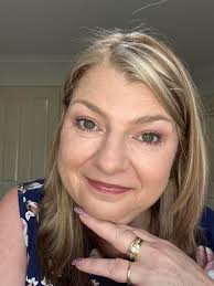 Puppy Paradies Resort Faye and I are retired in our 70's and our home in  Dromana home we just love dogs and have had many beautiful dogs ourselves  over the years but,