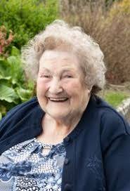 Audrey Moorhead's Instagram, Twitter & Facebook