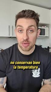 Anne Mealy's Instagram, Twitter & Facebook