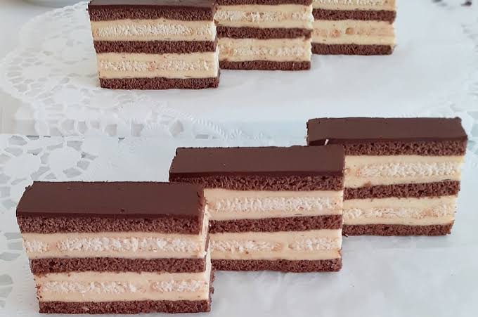 Vikend ne smije proći bez slastice: danas pripremamo Jang kocke • Slatkopedija