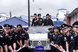 Ishar singh's compositions were delivered in. Pdrm Will Always Be Close To My Heart Amar Singh Borneo Post Online