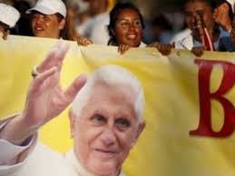 Pope condemns 'evil' drug violence