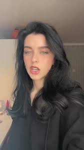 The 1975 People Vertical Video