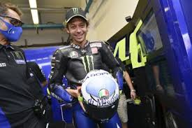 Vind fantastische aanbiedingen voor rossi helm l. Rossi Enthullt Sein Spezielles Misano Helmdesign Motogp