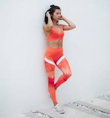Click kapanlagi.com or simply follow twitter. Bertubuh Seksi 11 Seleb Ini Kerap Dijuluki Body Goals Nya Para W