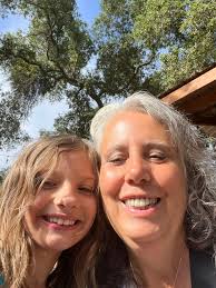 Kellie Westfall's Instagram, Twitter & Facebook