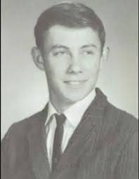 A big thank you to our Grand Marshall Robert Hauk!! Thank you for your  service! 💙