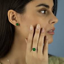 Jade Or Collier Et Pendentif En Or Jaune 18 Carats