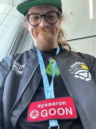 mr. fsck yo disk (@sysaaron)