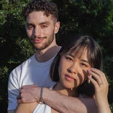 Bali Meme Pack.1) Jon in 🐒 forest, or 🐒s in a Jon forest? . . . . . #bali  #ubud #monkeys #monkeyforest #avrillavigne #travelmeme