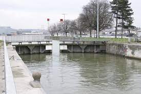 Eye's adventure ver.1,0,0 by monsin. Monsin Lock Liege 1932 Structurae
