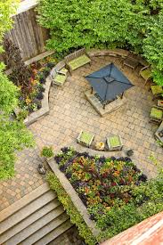 Circular W Pavers Diagonal Backyard Landscaping Designs Urban Garden Design Backyard