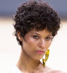 Epingle Sur Coiffure