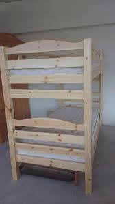Mobili salvaspazio per eccellenza, i letti a castello in legno ci permettono di creare posti aggiuntivi senza dover rinunciare al piacere di una bella camera da letto. Ø¹ÙˆØ¶ Ø±Ø£Ø³ Ø§Ù„Ø³Ù‡Ù… Ø´Ù„Ø§Ù„ Letti A Castello In Legno Naturale Amazon Plasto Tech Com