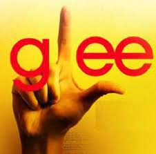 Glee Shake Up Darren Criss And Harry Shum Jr In Chord Overstreet Out Glee Episodes Glee Cast Glee