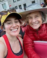 Huge congratulations to NYCHORAL singers Ashley Salisbury and Jen Salant  who crossed the finish line at the #TCSNYCMarathon! Your dedication,  endurance, and spirit (on the stage and