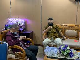 Ask khairul ikhwan a question now. Ika Fisip Jagokan Khairul Ikhwan Dan Azwar Rebut Ika Unand Satu Padek Co