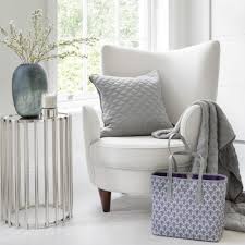 Flowers make the world a more beautiful place. Buy Luxe Diamond Quilted Reversible Throw 130x170cm Amara