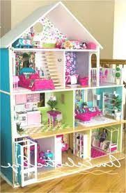 Maybe you would like to learn more about one of these? Plans Gratuits Pour Construire Une Maison De Poupee Barbie Barbie Dollhouse Camille Tisserand Blog Home Maison De Poupee Barbie Maison De Barbie Fait Maison Maison Playmobil