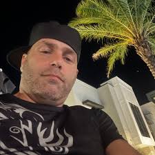 What is the name of this childhood game in Brooklyn?