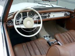 Mercedes Sl Pagoda A Controversial Design Idea Mercedes Sl Mercedes Classic Mercedes