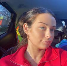 Brooke Casey's Instagram, Twitter & Facebook