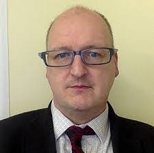 Robert Teare's Instagram, Twitter & Facebook