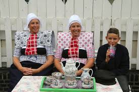 Telefoon +31 (0)33 299 62 60. Back To My Roots Bunschoten Spakenburg Living In Montenegro