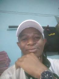 Akor abi oo,,mb omeo teni kely zai foinareo anadinoiko azi 🤨