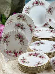 Vintage Royal Albert Lavender Rose, Choice of Dinnerware, Plates, Salt and  Pepper, Serving Bowl, Meat Platter, Bread and Butter, Dessert