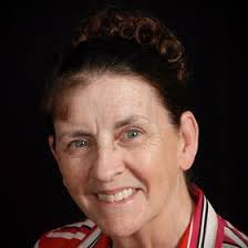 Carol Dearth's Instagram, Twitter & Facebook