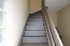 Nachher Treppe Mit Folie Bekleben Treppe Renovieren Treppenrenovierung Treppe