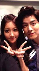 First broadcast in 2008, the show pairs up korean celebrities to show what life would be like if they were married. Nana Vs Yura K Pop Amino