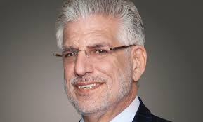 Page 21: Brian Baxter