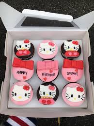 Check spelling or type a new query. Hello Kitty Cupcakes Food Drinks Baked Goods On Carousell