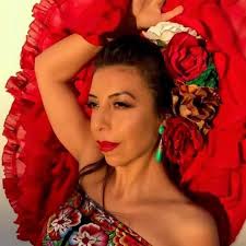 Another great artist has left this world. 🙏🏽 Left for bigger and better  stages. Briseyda was a consummate passionate flamenco dancer, teacher and  strong advocate for the purity of the craft. Even