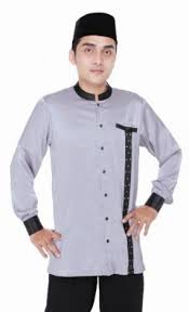Maka kami akan mengulas tentang desain baju yang memiliki desain dan model kekinian, sehingga memudahkan anda membuat rancangan desain, dekorasi dan model yang nyaman.ulasan kali ini dengan judul artikel 29+ desain baju muslim cowok, trend terbaru! Desain Baju Muslim Laki Laki Jilbab Cornskin